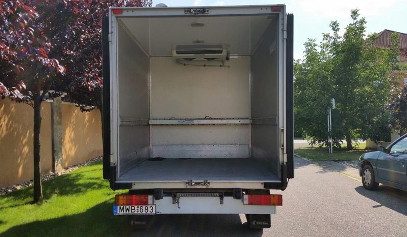 Mercedes-Benz Sprinter MWB-683 full