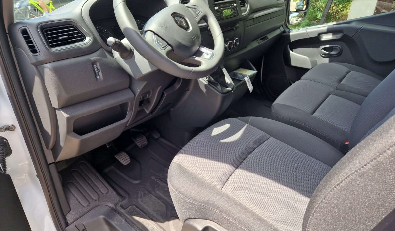 Renault Master THN-136 full