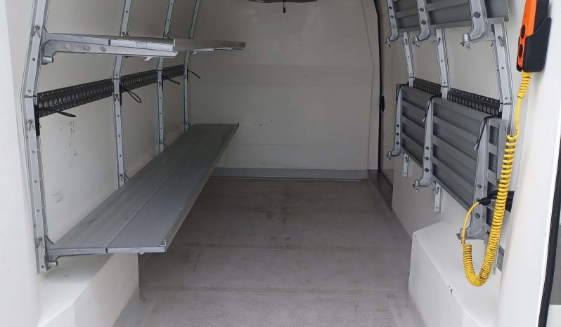 Renault Hátfalas Polcos RSM-739 full