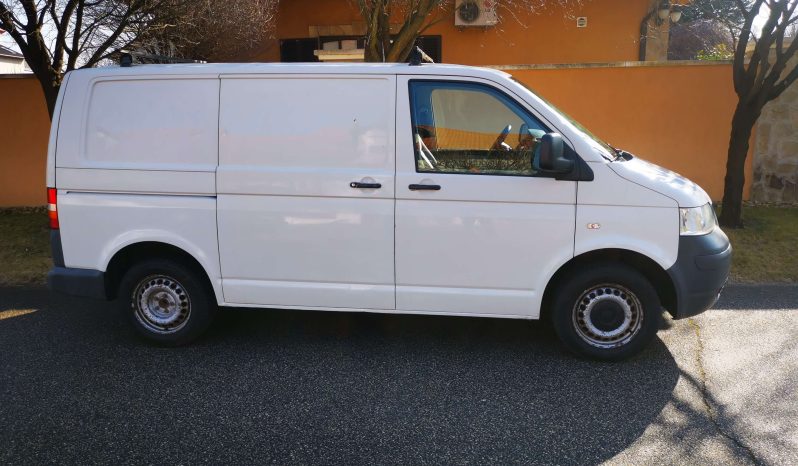 VW Transporter T5 SYF-843 full