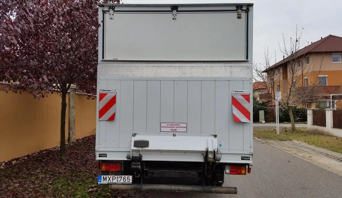 Iveco Daily MXP-765 - Green Autókölcsönző