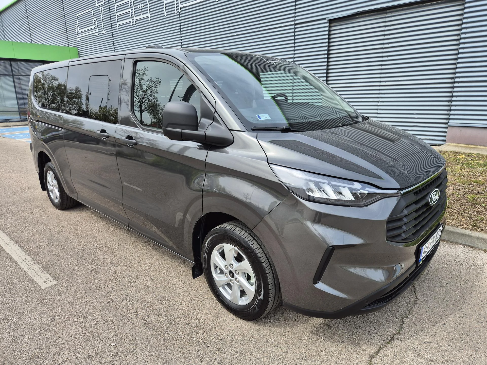 Ford Custom 2026 AOPN-871 - Green Autókölcsönző