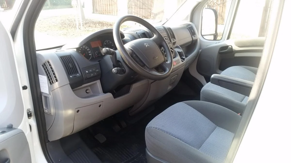 Citroen Jumper 3.0 NVY-675 - Green Autókölcsönző