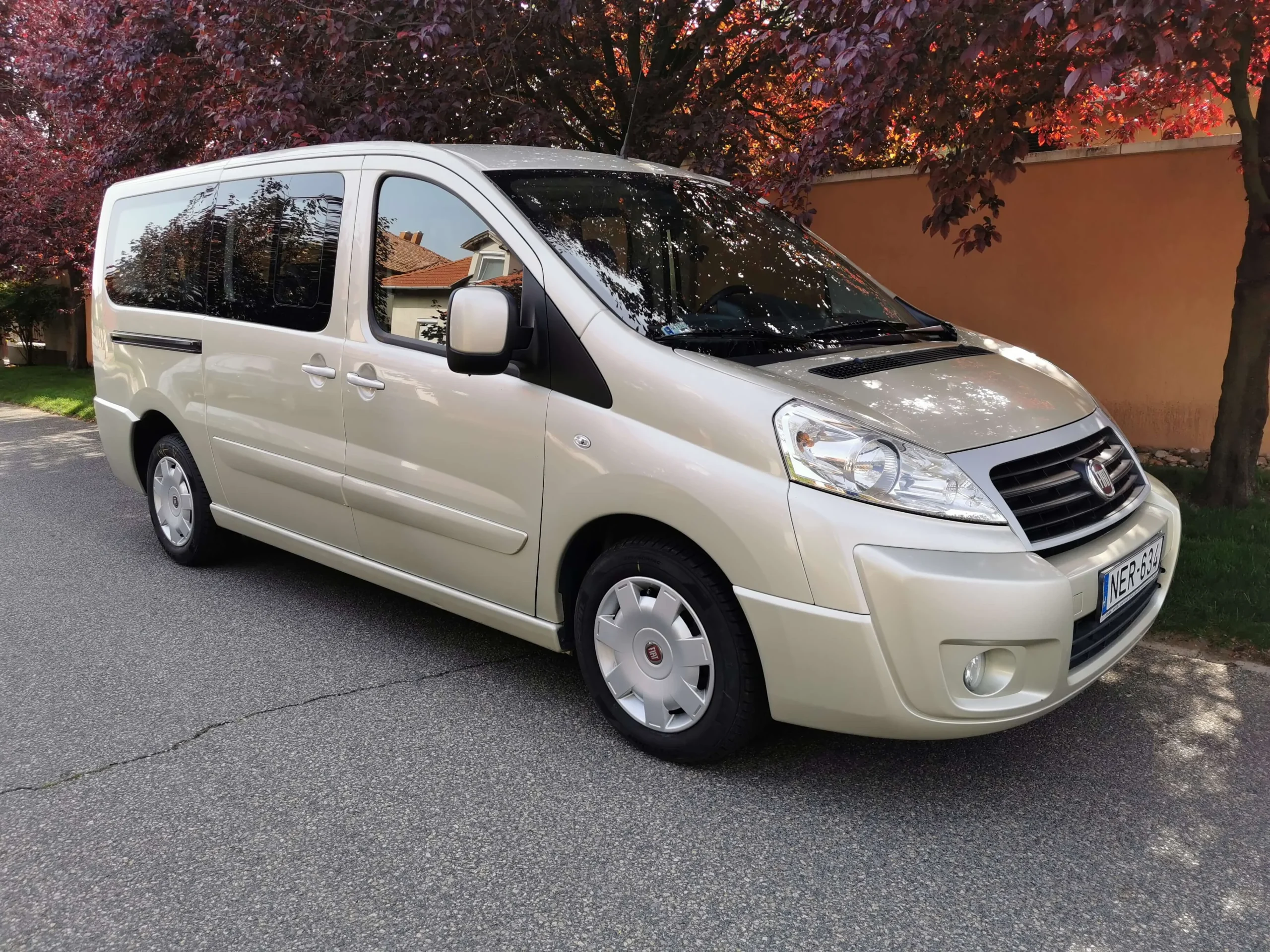 Fiat Scudo NER-634 - Green Autókölcsönző