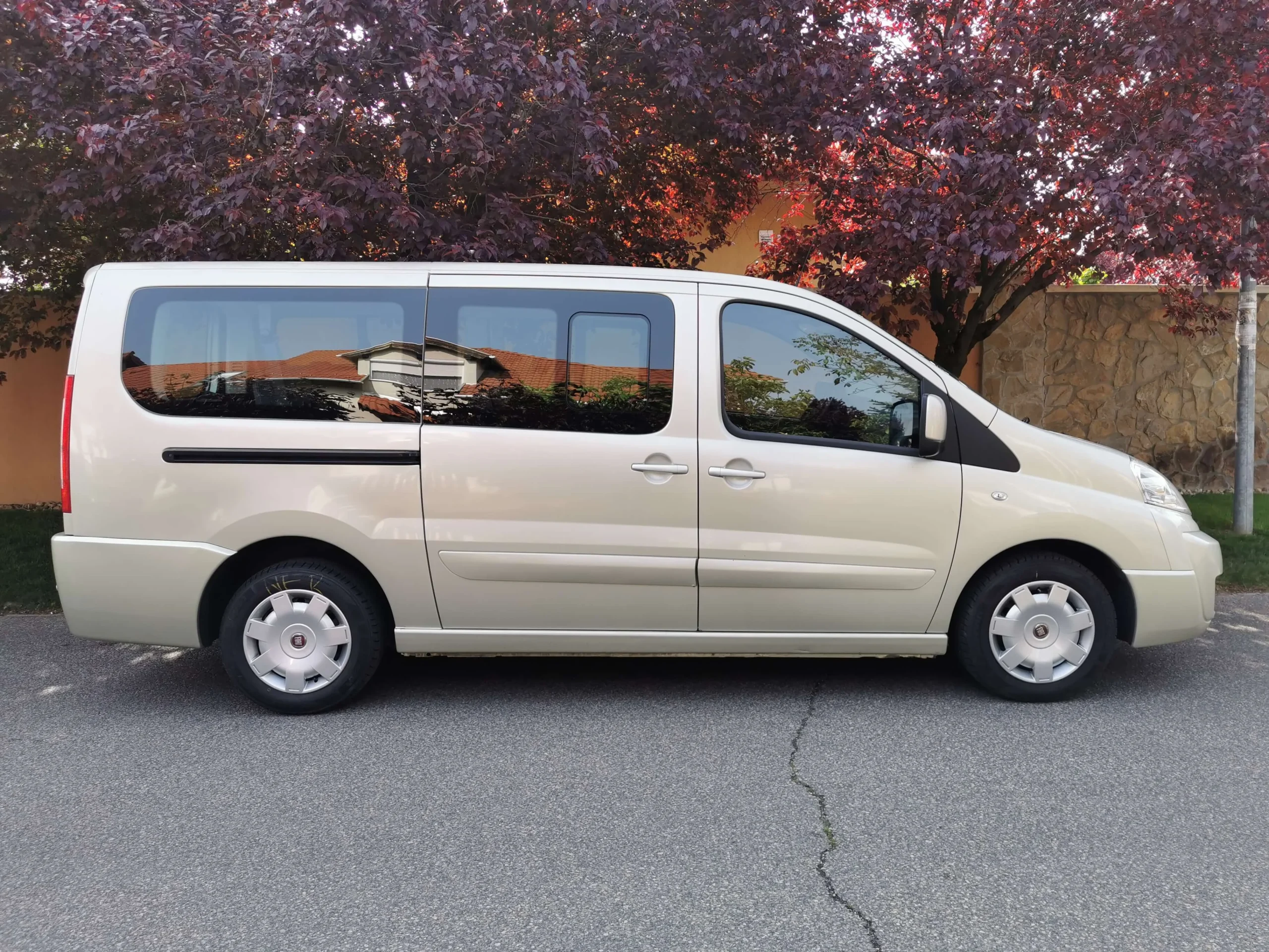 Fiat Scudo NER-634 - Green Autókölcsönző