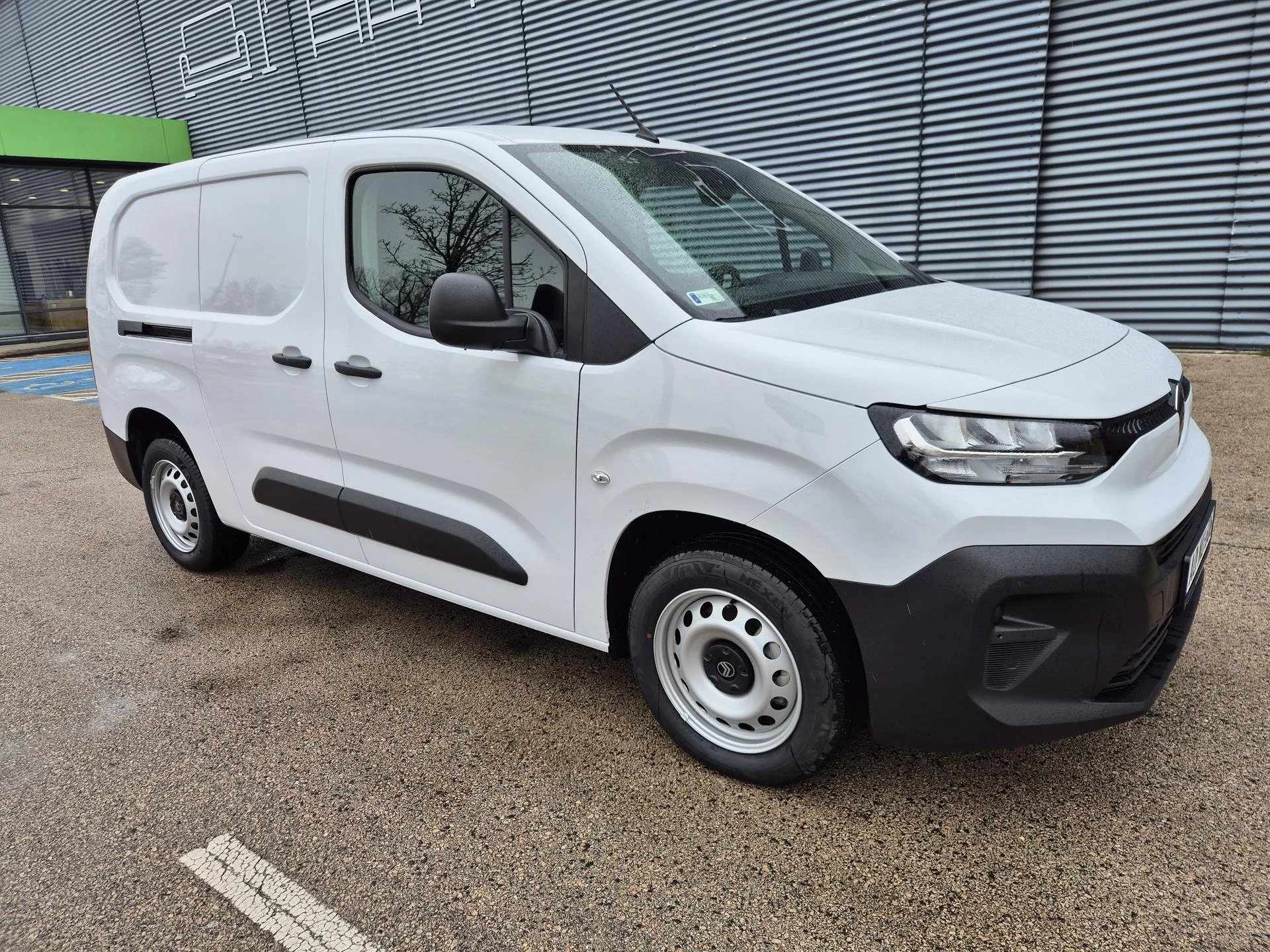 Citroen Berlingo AONU-606 - Green Autókölcsönző