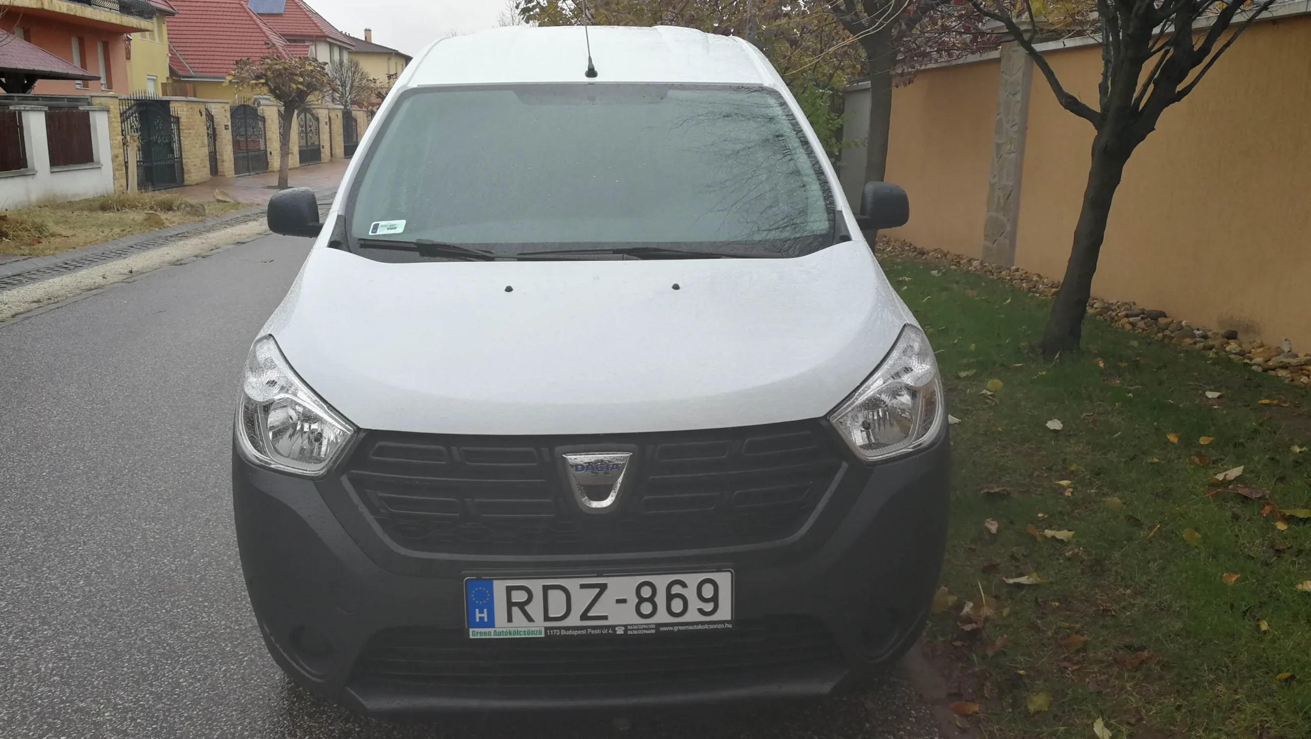 Dacia Dokker RDZ-869 - Green Autókölcsönző